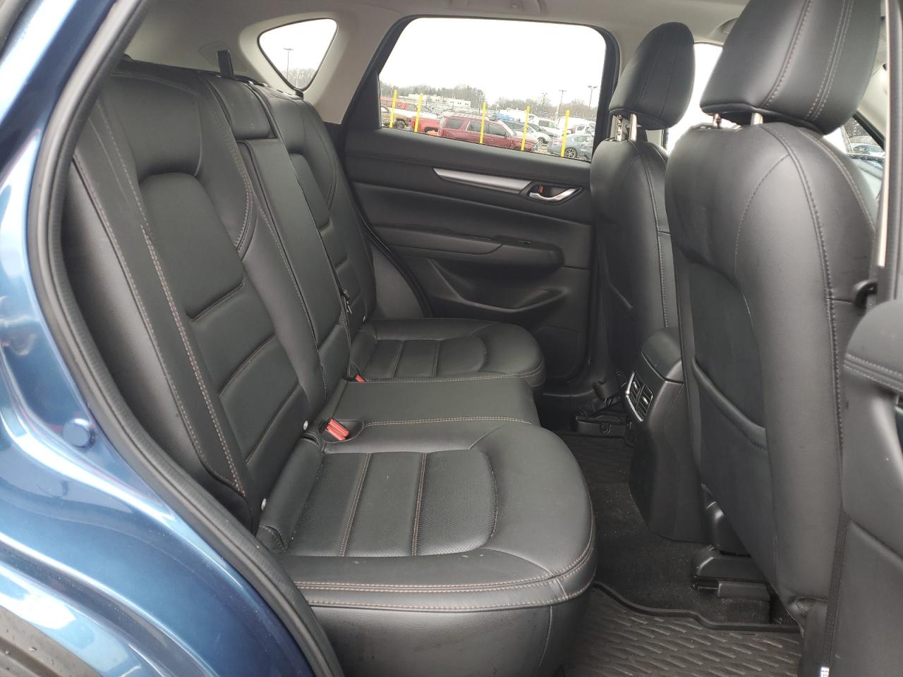 2021 Mazda CX-5 VIN JM3KFBCM4M0468618 Copart auction photo, front end / minor dent/scratches damage thumbnail 11