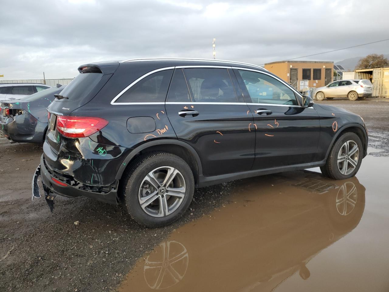 2018 Mercedes-Benz GLC VIN WDC0G4KB8JV093415 Copart auction photo, all over damage thumbnail 3