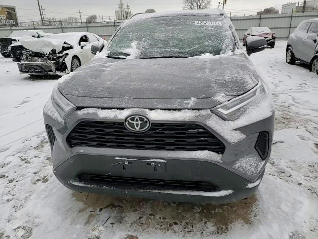 2022 Toyota RAV 4 VIN 2T3P1RFV7NC277235 Copart auction photo, side / minor dent/scratches damage thumbnail 12