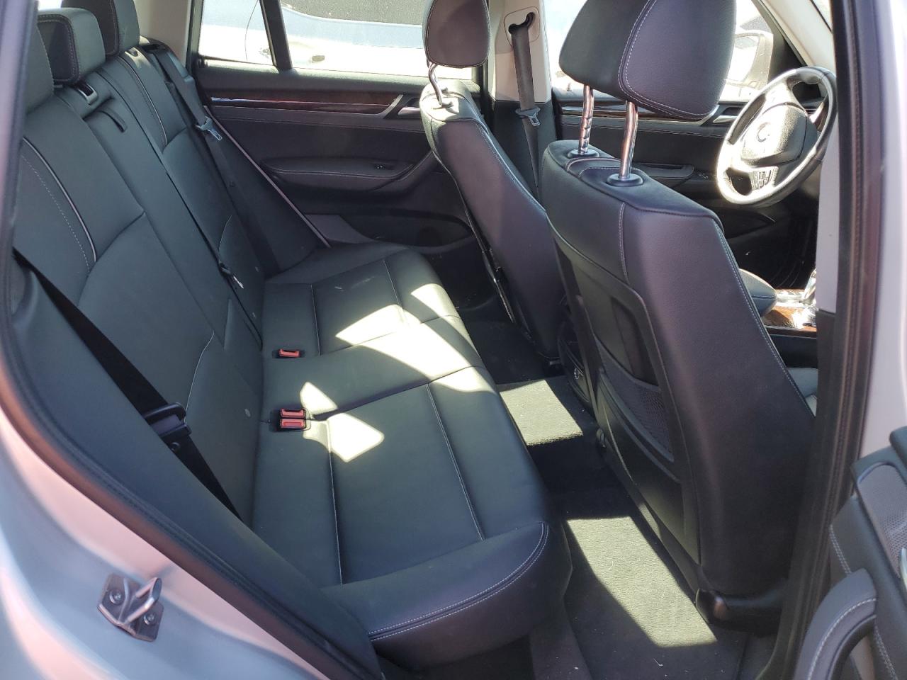 2015 BMW X3 VIN 5UXWX9C52F0D49298 Copart auction photo, rear end / minor dent/scratches damage thumbnail 11