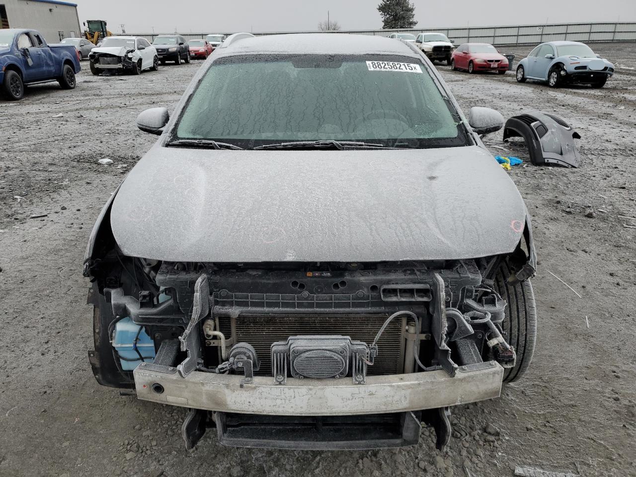 2018 KIA Niro VIN KNDCB3LC7J5202935 Copart auction photo, front end / minor dent/scratches damage thumbnail 5