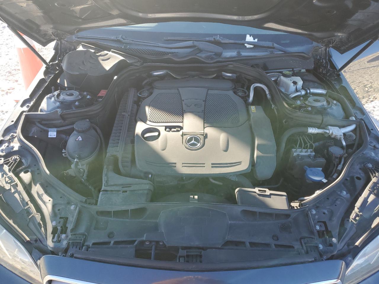 2014 Mercedes-Benz E-klasse VIN WDDHF5KB3EA779155 Copart auction photo, side damage thumbnail 11