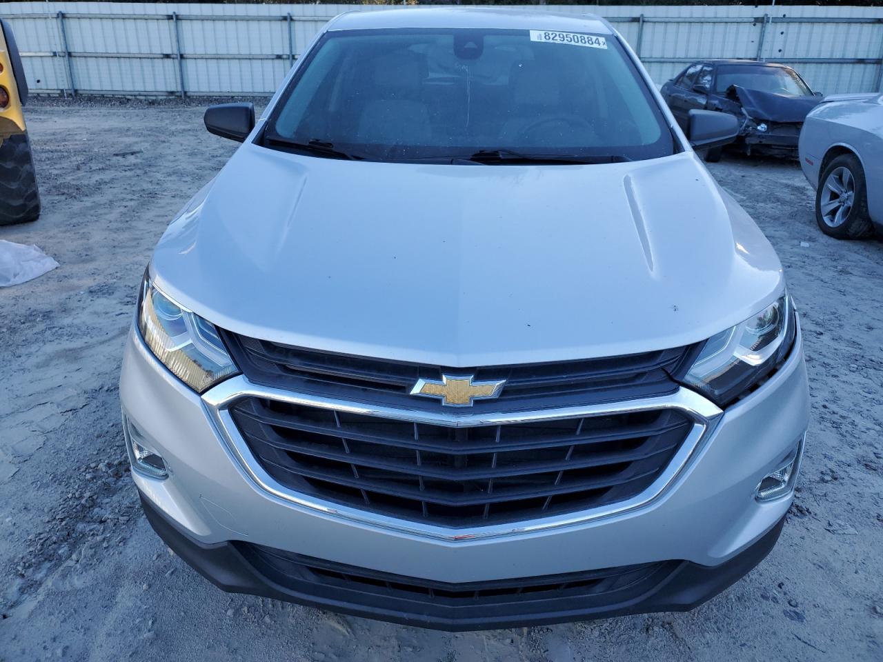 2020 Chevrolet Equinox VIN 3GNAXHEV5LS533176 Copart auction photo, side damage thumbnail 5