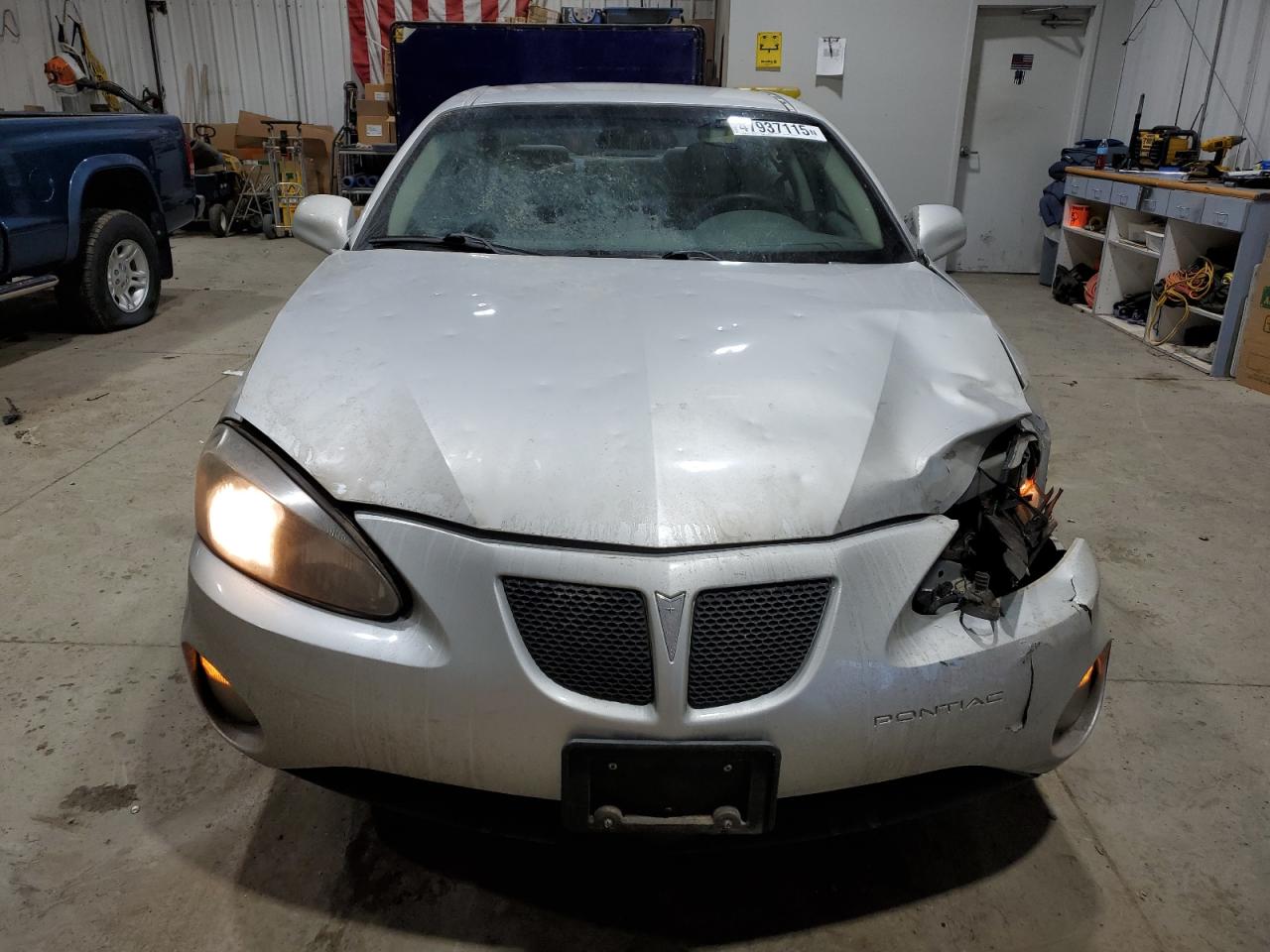2004 Pontiac Grand Prix VIN 2G2WP522741300201 Copart auction photo, front end / hail damage thumbnail 5