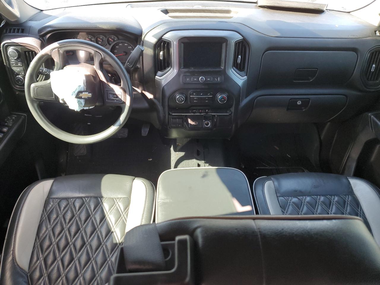 2019 Chevrolet Silverado VIN 1GCUYBEFXKZ272377 Copart auction photo, front end damage thumbnail 8