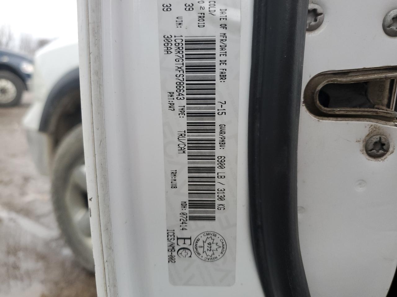 2015 RAM 1500 VIN 1C6RR7GTXFS786643 Copart auction photo, side damage thumbnail 14