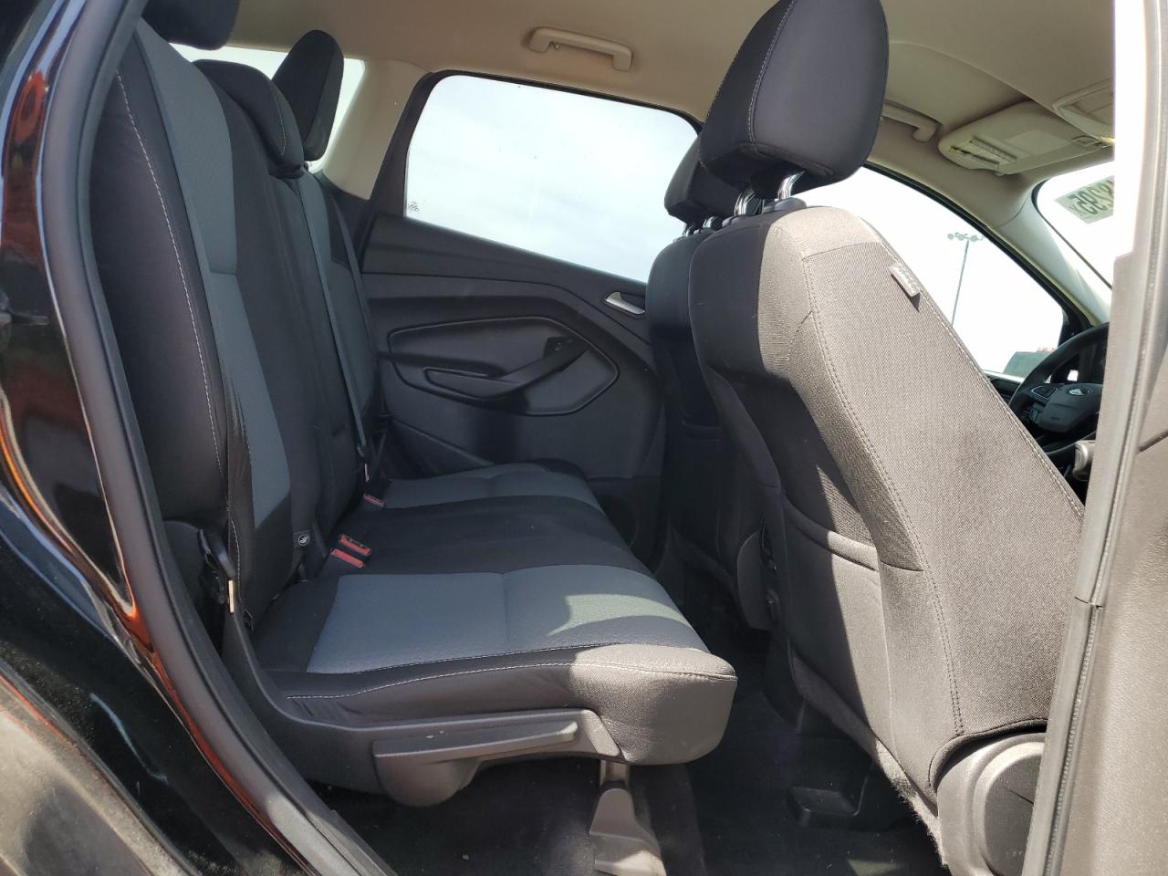 2017 Ford Escape VIN 1FMCU0GD1HUA31963 Copart auction photo, front end / hail damage thumbnail 11