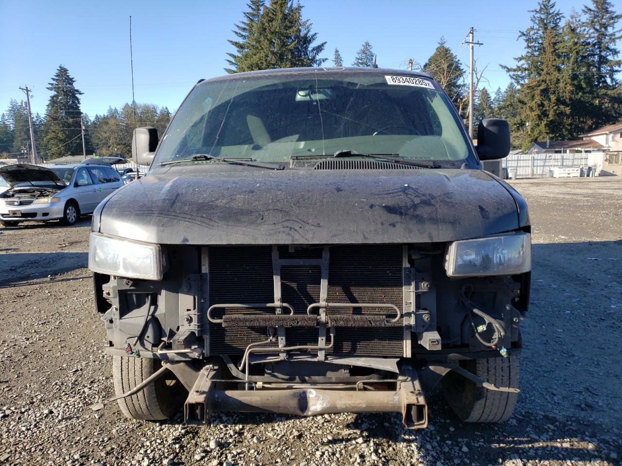 2015 Chevrolet Express VIN 1GCWGFCF1F1188152 Copart auction photo, front end / rear end damage thumbnail 5