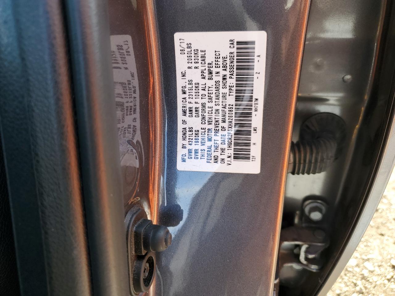 2017 Honda Accord VIN 1HGCR2F5XHA260852 Copart auction photo, rear end damage thumbnail 12