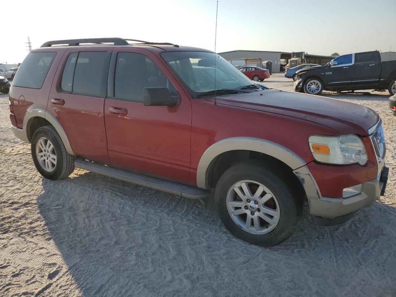 2009 Ford Explorer VIN 1FMEU64EX9UA10104 Copart auction photo, side / rear end damage thumbnail 4