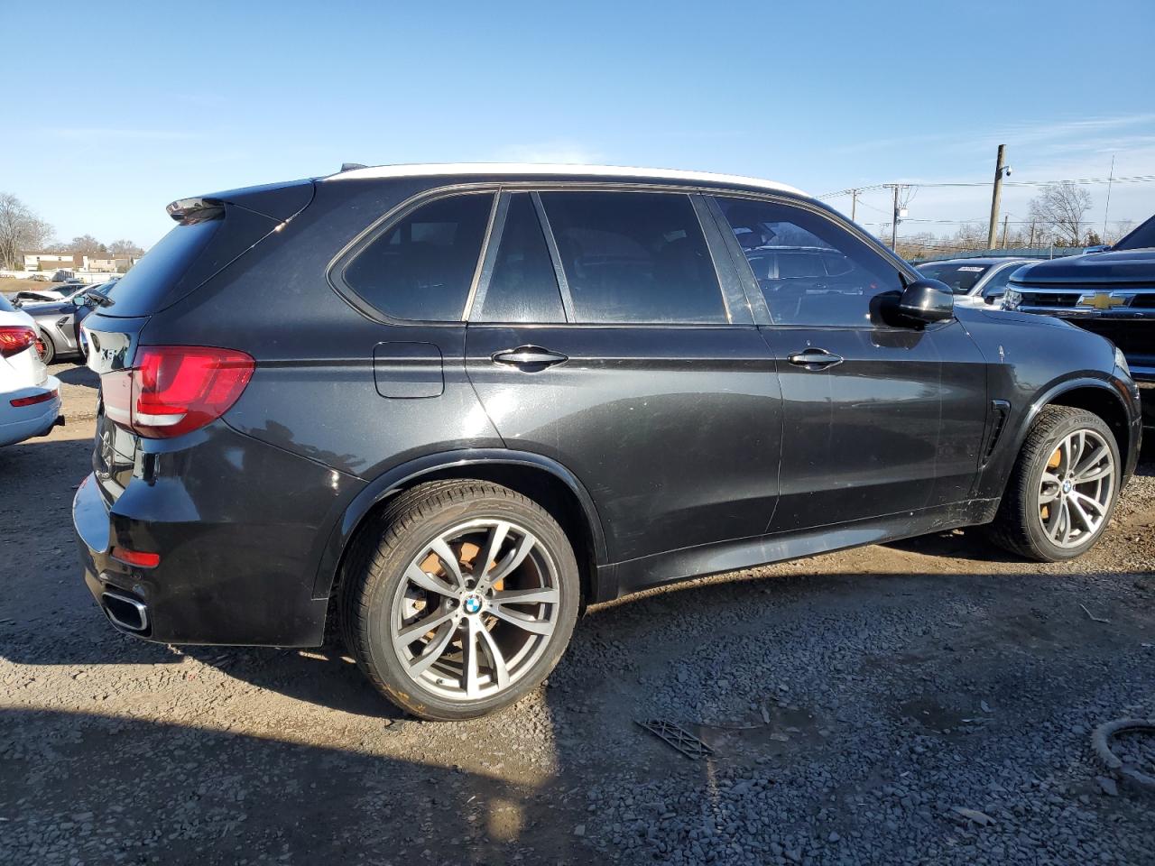 2015 BMW X5 VIN 5UXKR0C58F0K71627 Copart auction photo, minor dent/scratches damage thumbnail 3