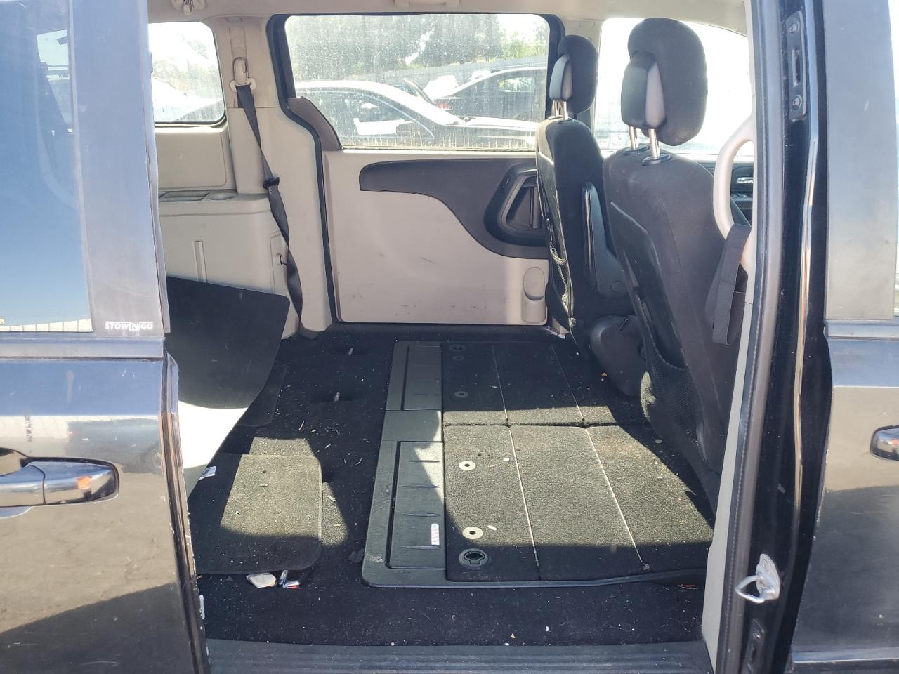 2013 Dodge Caravan VIN 2C4RDGCG9DR752028 Copart auction photo, rear end / undercarriage damage thumbnail 11
