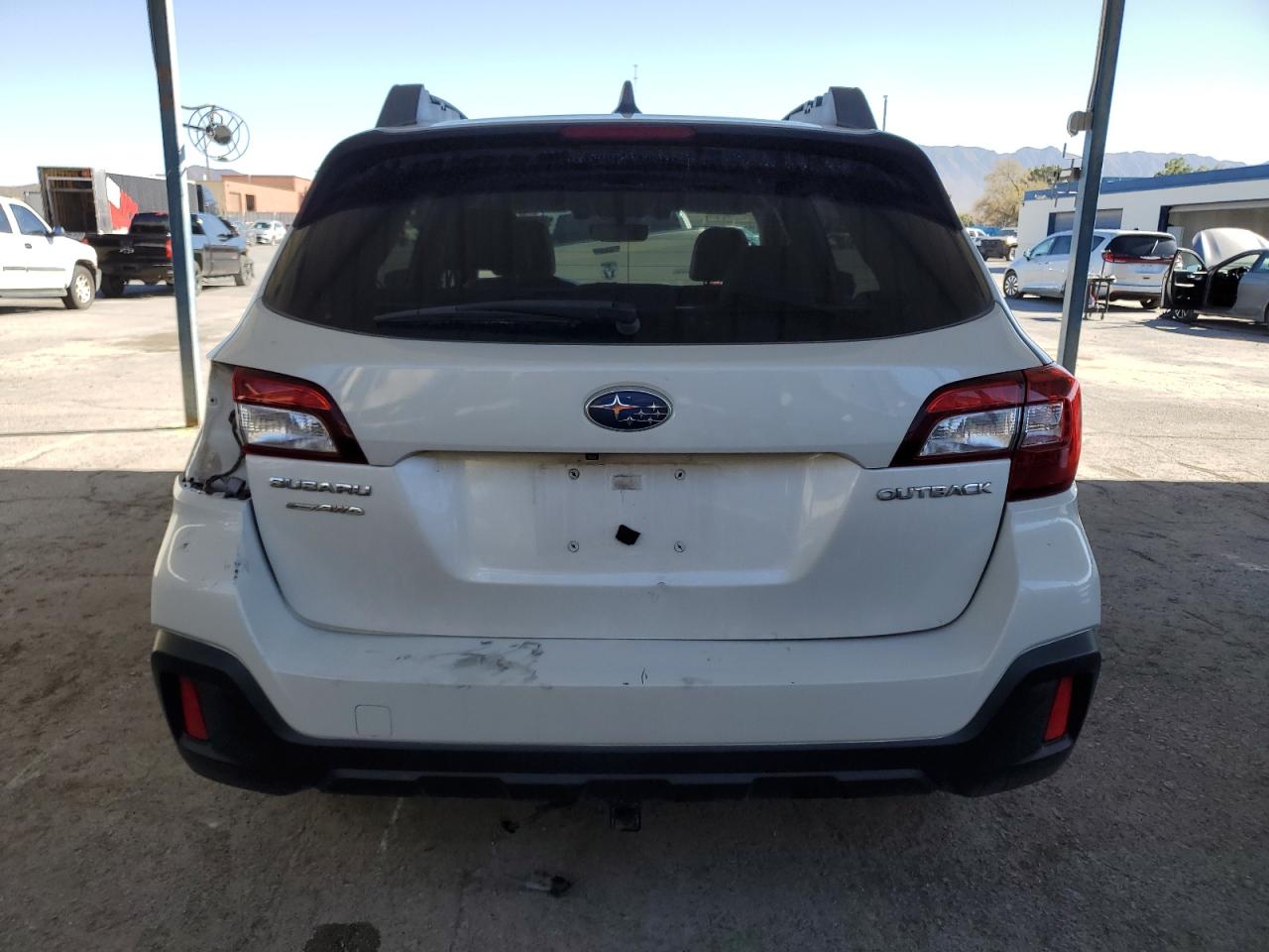 2019 Subaru Outback VIN 4S4BSAHC9K3283003 Copart auction photo, side / rear end damage thumbnail 6