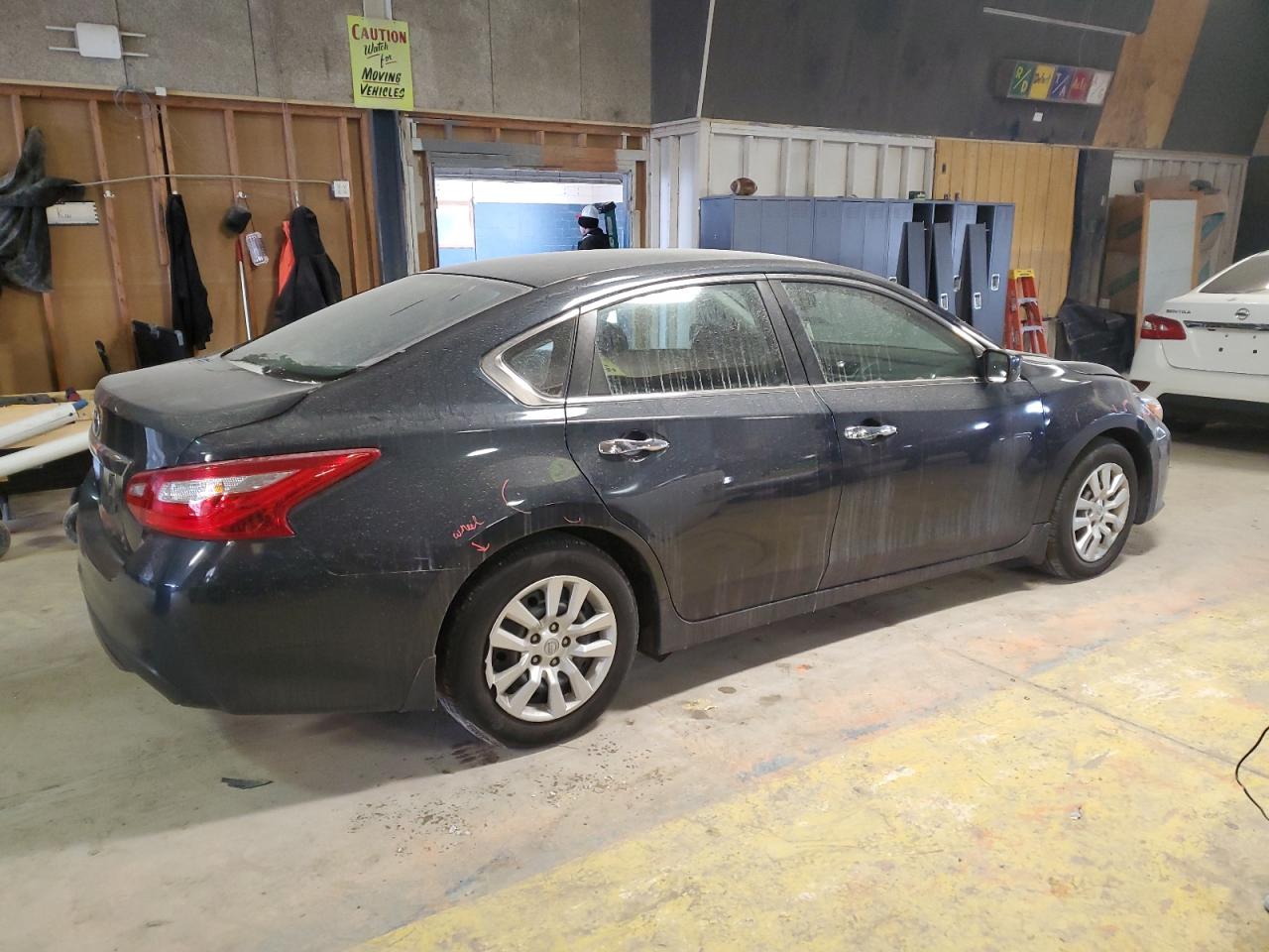 2016 Nissan Altima VIN 1N4AL3AP0GN378511 Copart auction photo, front end / minor dent/scratches damage thumbnail 3