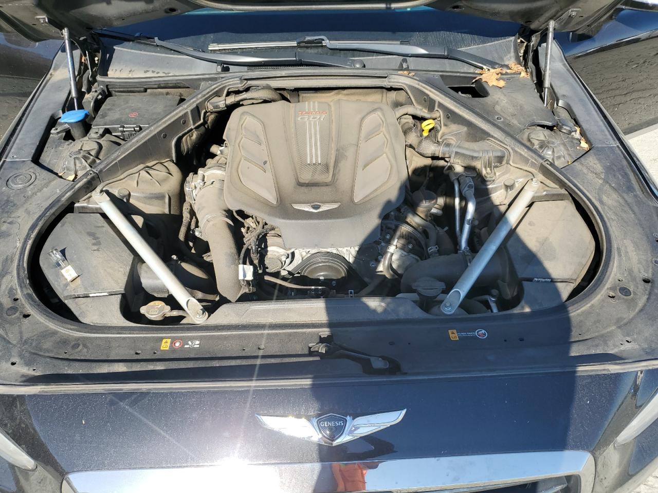 2018 Genesis G90 VIN KMHG34JA9JU043049 Copart auction photo, front end / minor dent/scratches damage thumbnail 11