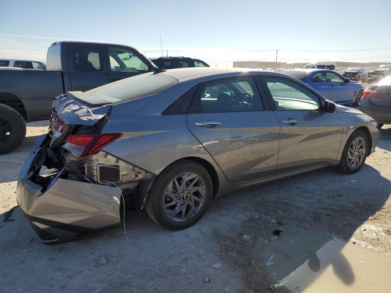 2024 Hyundai Elantra VIN KMHLM4DG6RU663963 Copart auction photo, rear end damage thumbnail 3