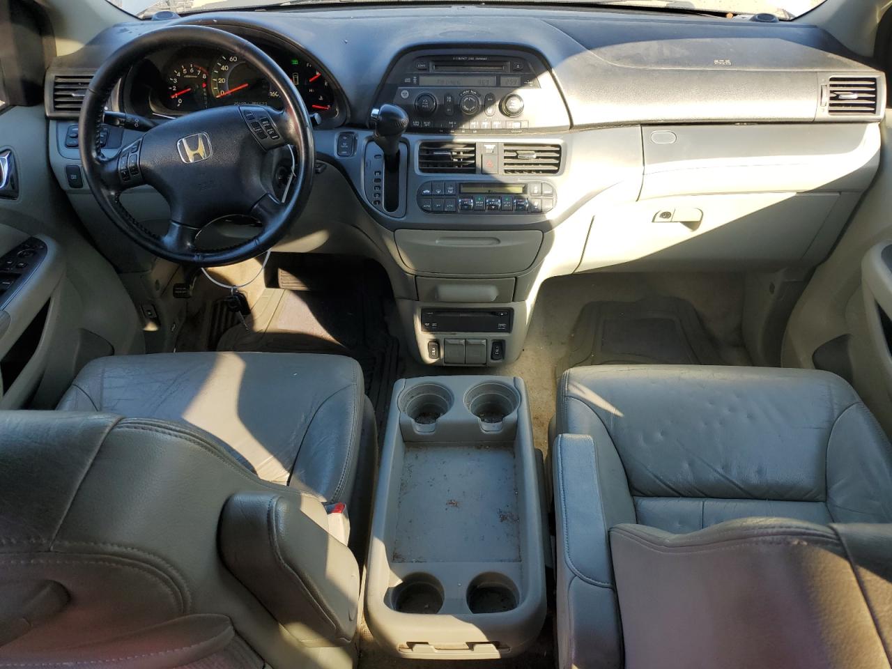 2007 Honda Odyssey VIN 5FNRL38737B018103 Copart auction photo, minor dent/scratches damage thumbnail 8