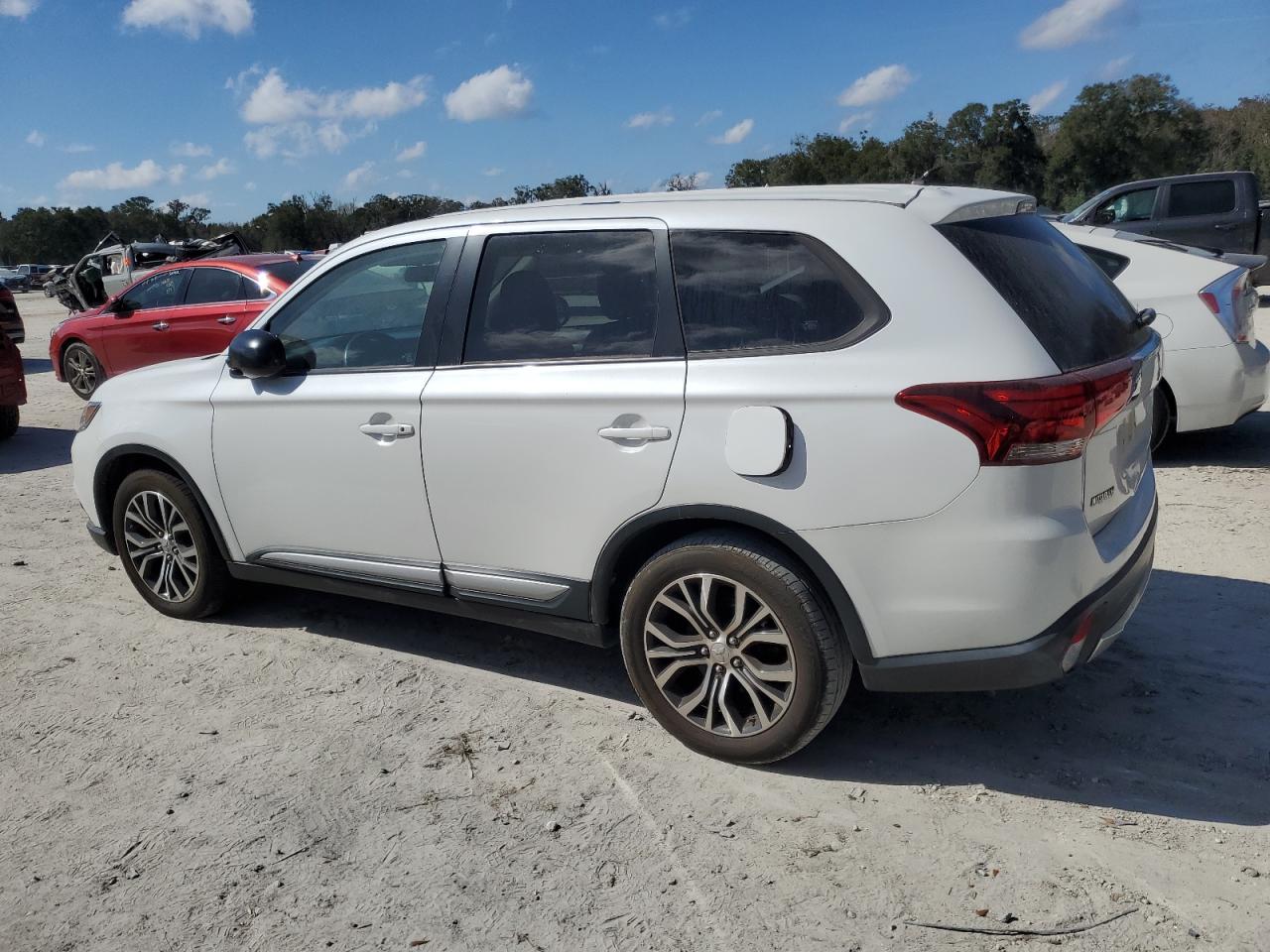 2016 Mitsubishi Outlander VIN JA4AD2A34GZ004730 Copart auction photo, water/flood / minor dent/scratches damage thumbnail 2