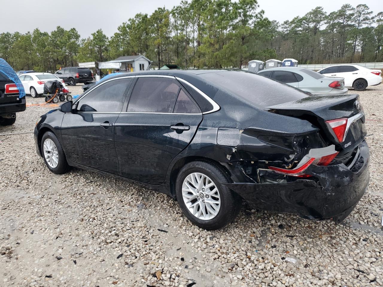 2016 Toyota Camry VIN 4T4BF1FK4GR551316 Copart auction photo, rear end damage thumbnail 2