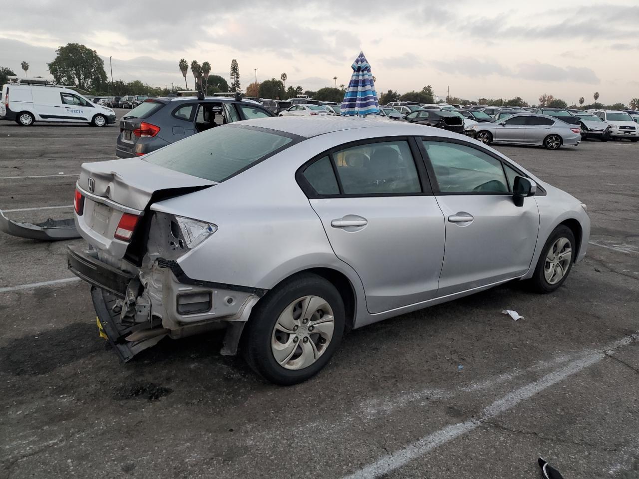 2014 Honda Civic VIN 19XFB2F55EE256376 Copart auction photo, rear end / minor dent/scratches damage thumbnail 3