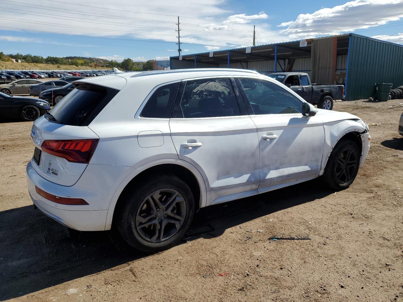 2018 Audi Q5 VIN WA1BNAFY2J2111663 Copart auction photo, front end / side damage thumbnail 3