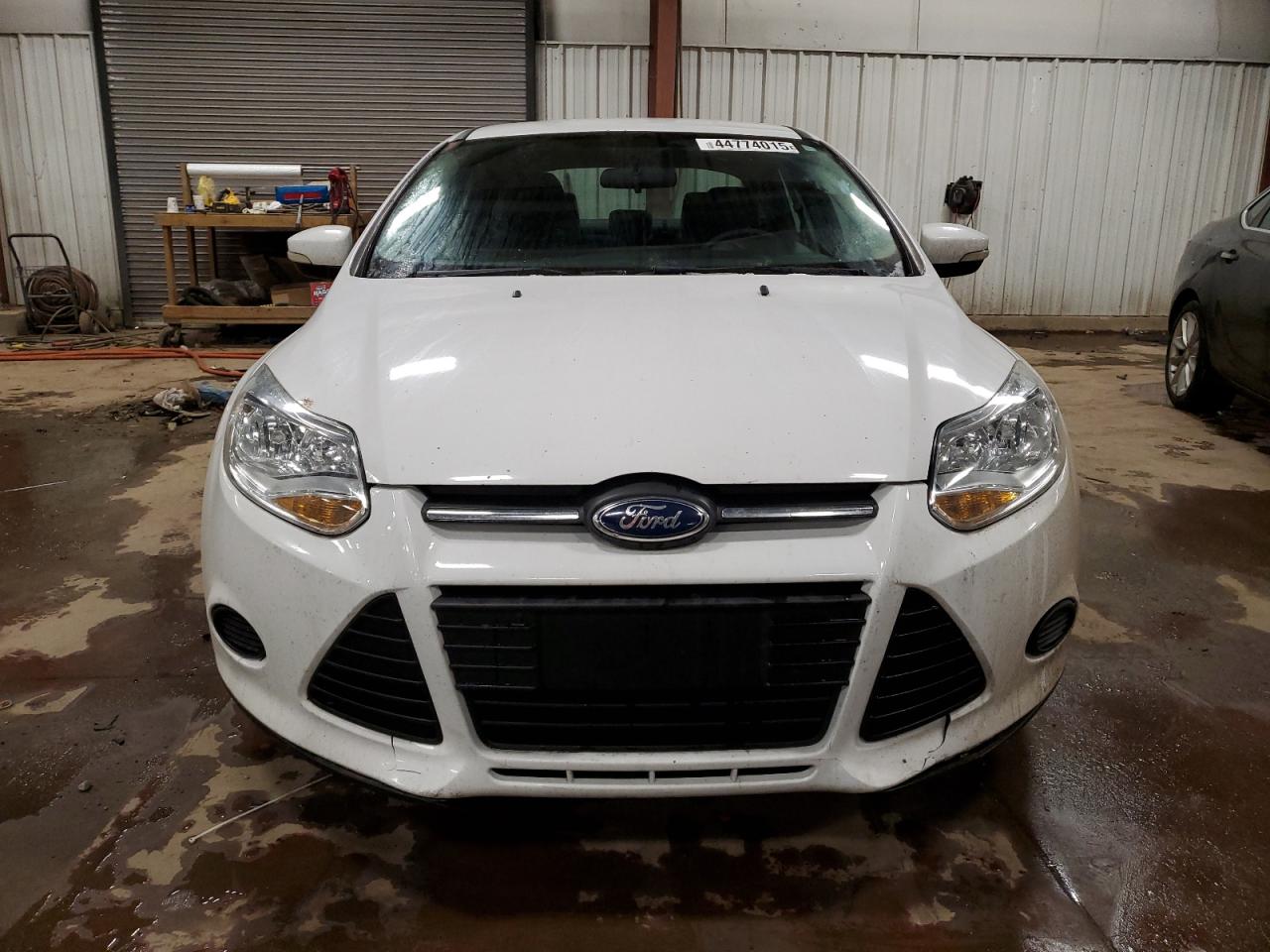 2014 Ford Focus VIN 1FADP3F23EL108177 Copart auction photo, rear end / side damage thumbnail 5