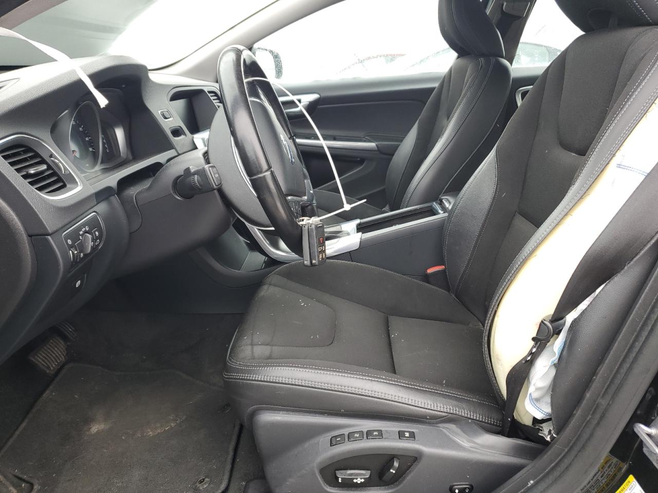 2016 Volvo S60 VIN YV126MFJ8G2393446 Copart auction photo, rear end / side damage thumbnail 7