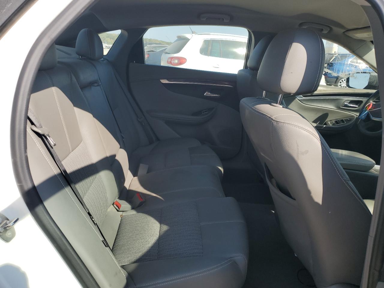 2018 Chevrolet Impala VIN 2G11Z5S33J9102231 Copart auction photo, front end damage thumbnail 10