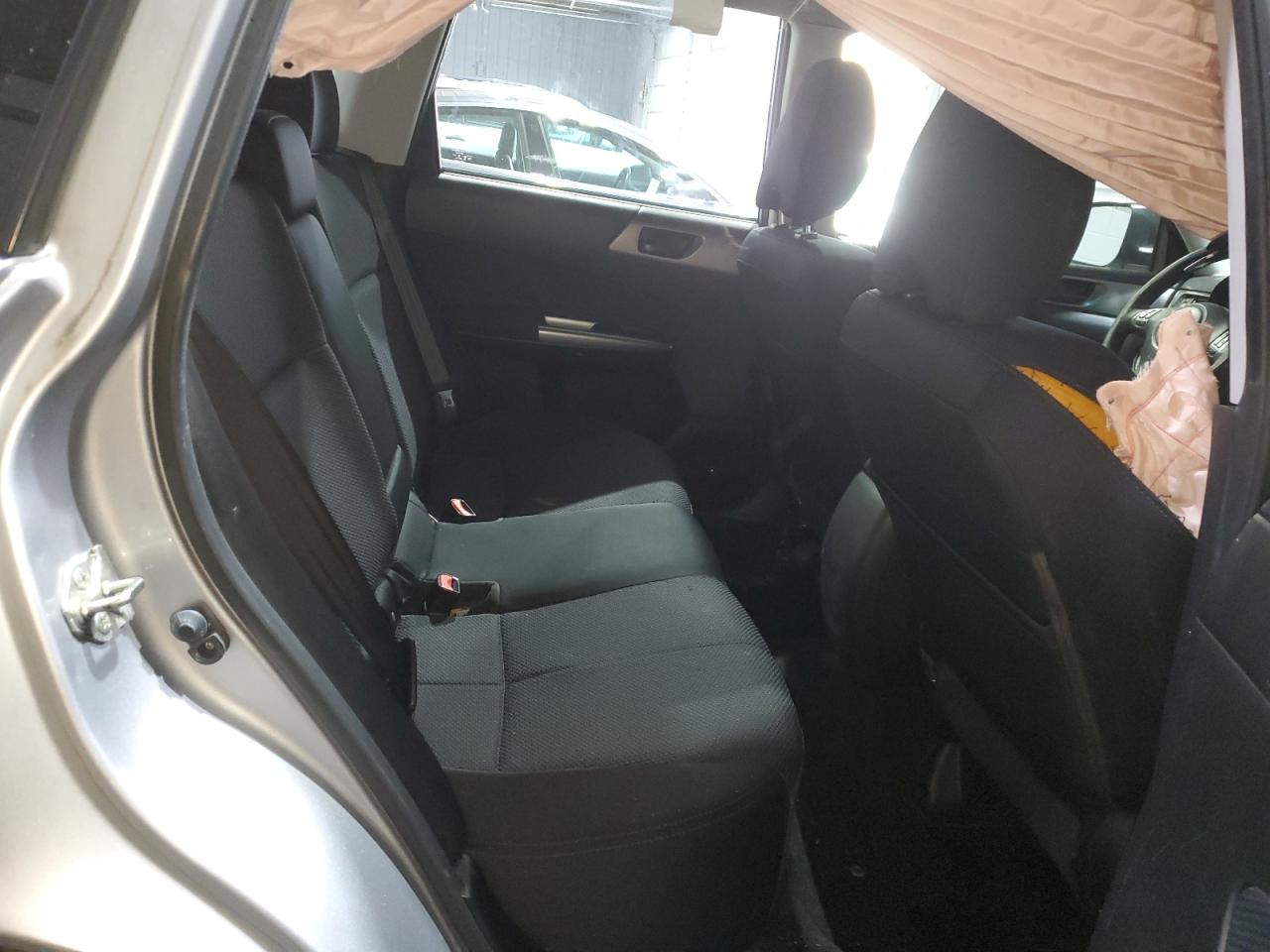 2013 Subaru Forester VIN JF2SHABC8DH439518 Copart auction photo, side / minor dent/scratches damage thumbnail 11