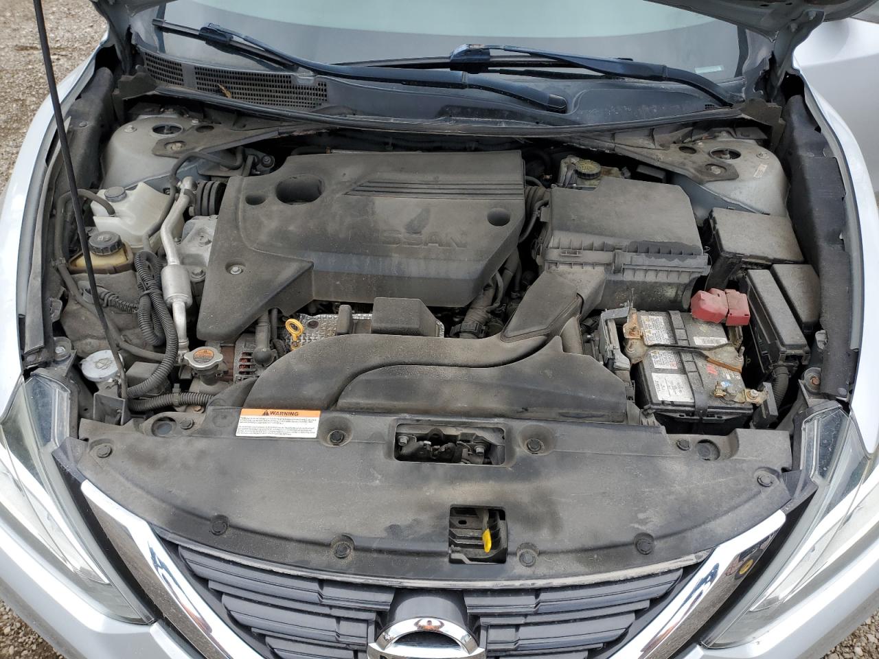 2016 Nissan Altima VIN 1N4AL3AP5GN359677 Copart auction photo, side / minor dent/scratches damage thumbnail 11