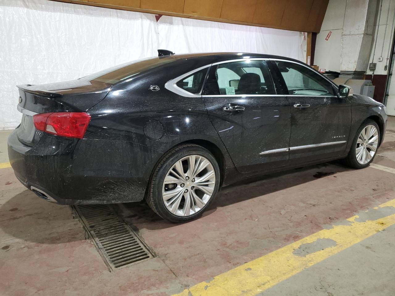 2016 Chevrolet Impala VIN 1G1145S38GU154528 Copart auction photo, front end / minor dent/scratches damage thumbnail 3