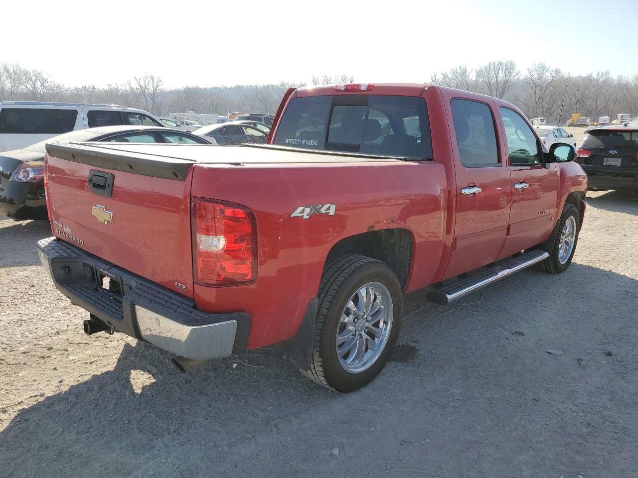 2010 Chevrolet Silverado VIN 3GCXKTE24AG233395 Copart auction photo, side damage thumbnail 3