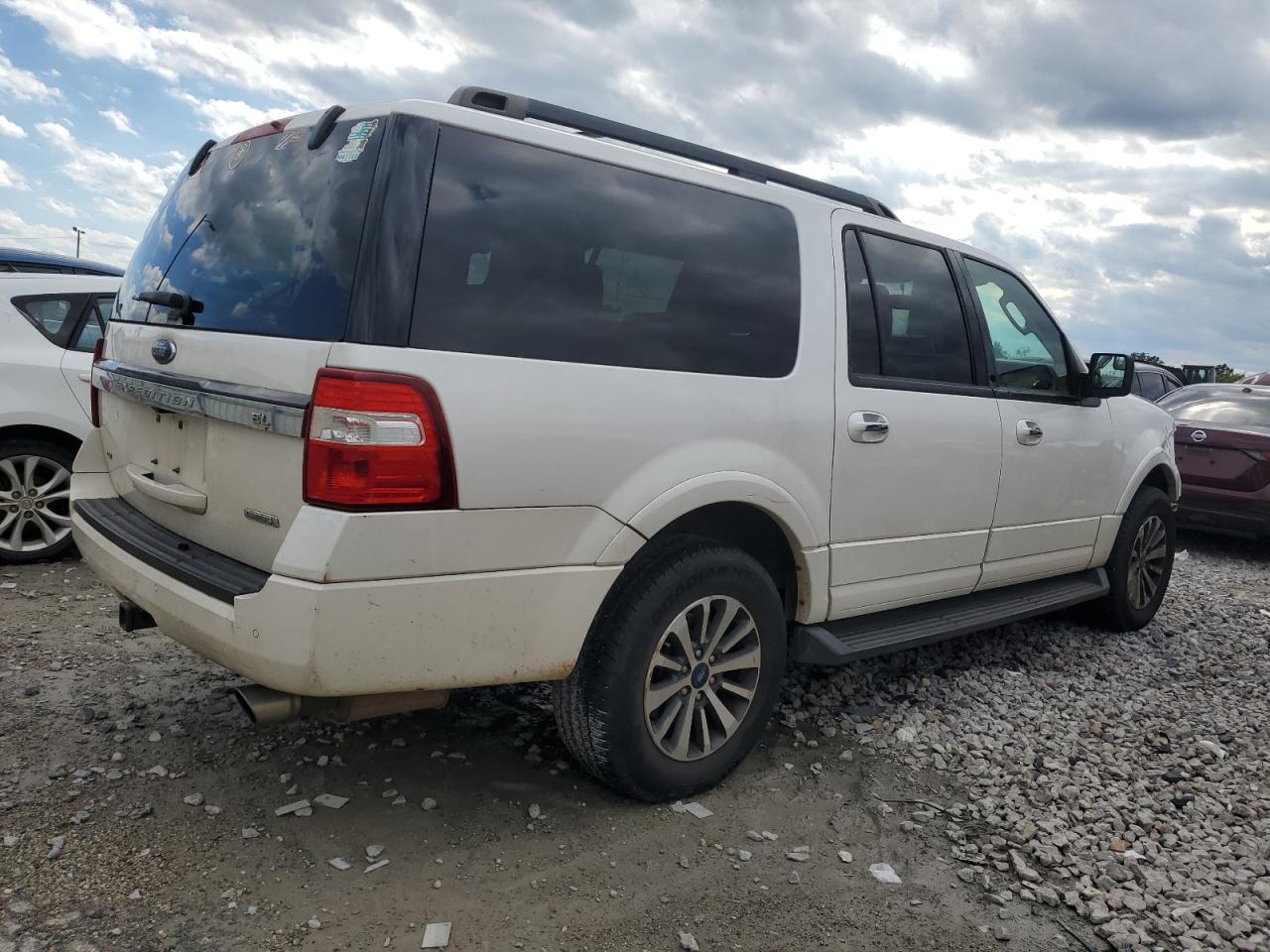 2017 Ford Expedition VIN 1FMJK1HT1HEA68871 Copart auction photo, front end / minor dent/scratches damage thumbnail 3