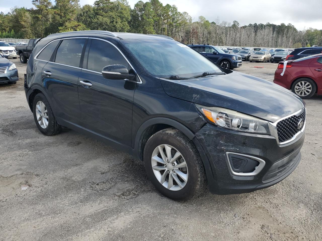 2016 KIA Sorento VIN 5XYPG4A38GG151070 Copart auction photo, rear end damage thumbnail 4