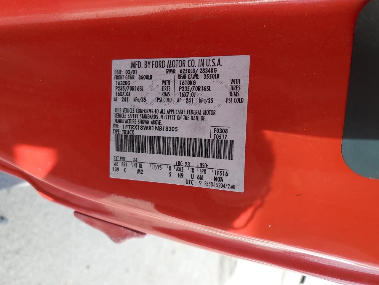 2001 Ford F-150 VIN 1FTRX18WX1NB18305 Copart auction photo, side / minor dent/scratches damage thumbnail 12