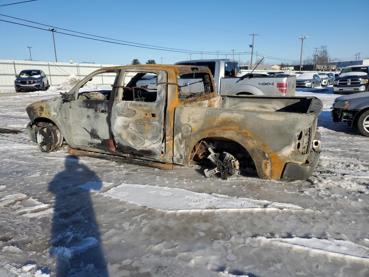 2017 RAM 1500 VIN 1C6RR7LG0HS830886 Copart auction photo, burn damage thumbnail 2