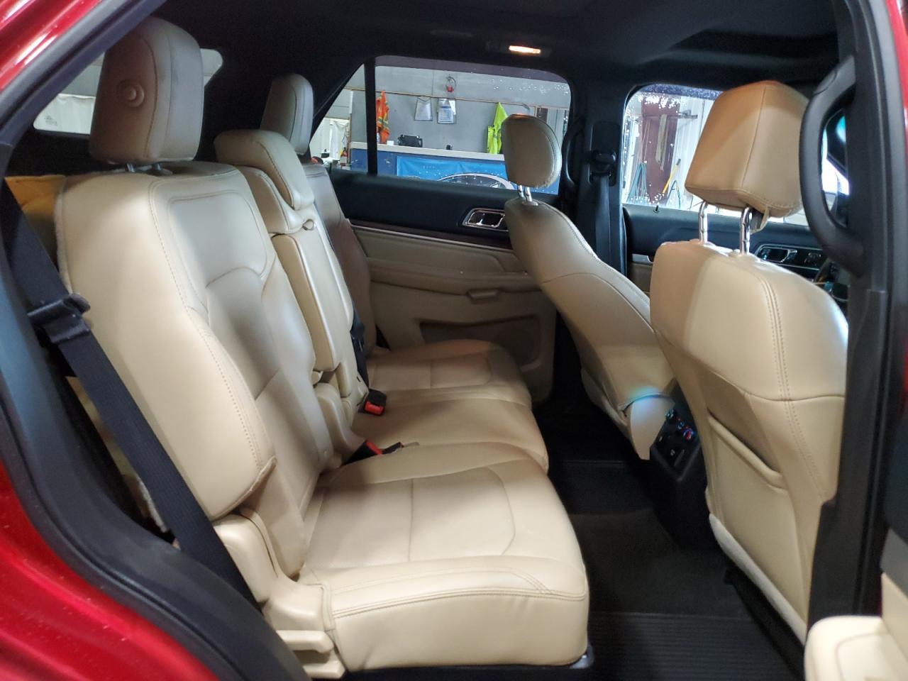 2016 Ford Explorer VIN 1FM5K8F83GGB03373 Copart auction photo, rear end / front end damage thumbnail 11