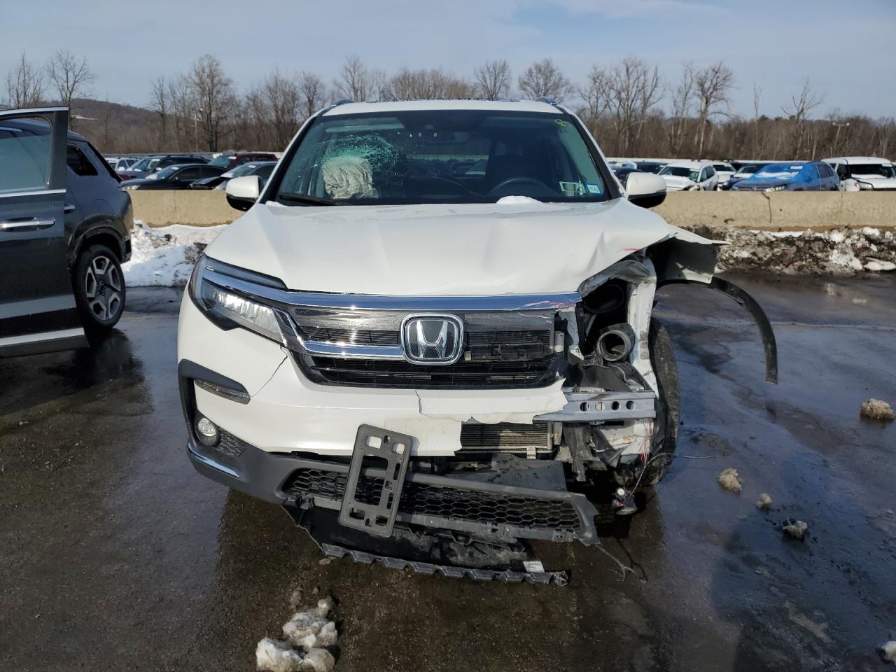 2021 Honda Pilot VIN 5FNYF6H94MB067053 Copart auction photo, front end / minor dent/scratches damage thumbnail 5