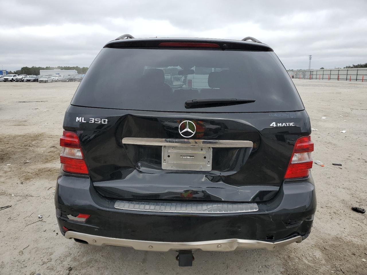 2009 Mercedes-Benz M-klasse VIN 4JGBB86E99A466310 Copart auction photo, rear end damage thumbnail 6