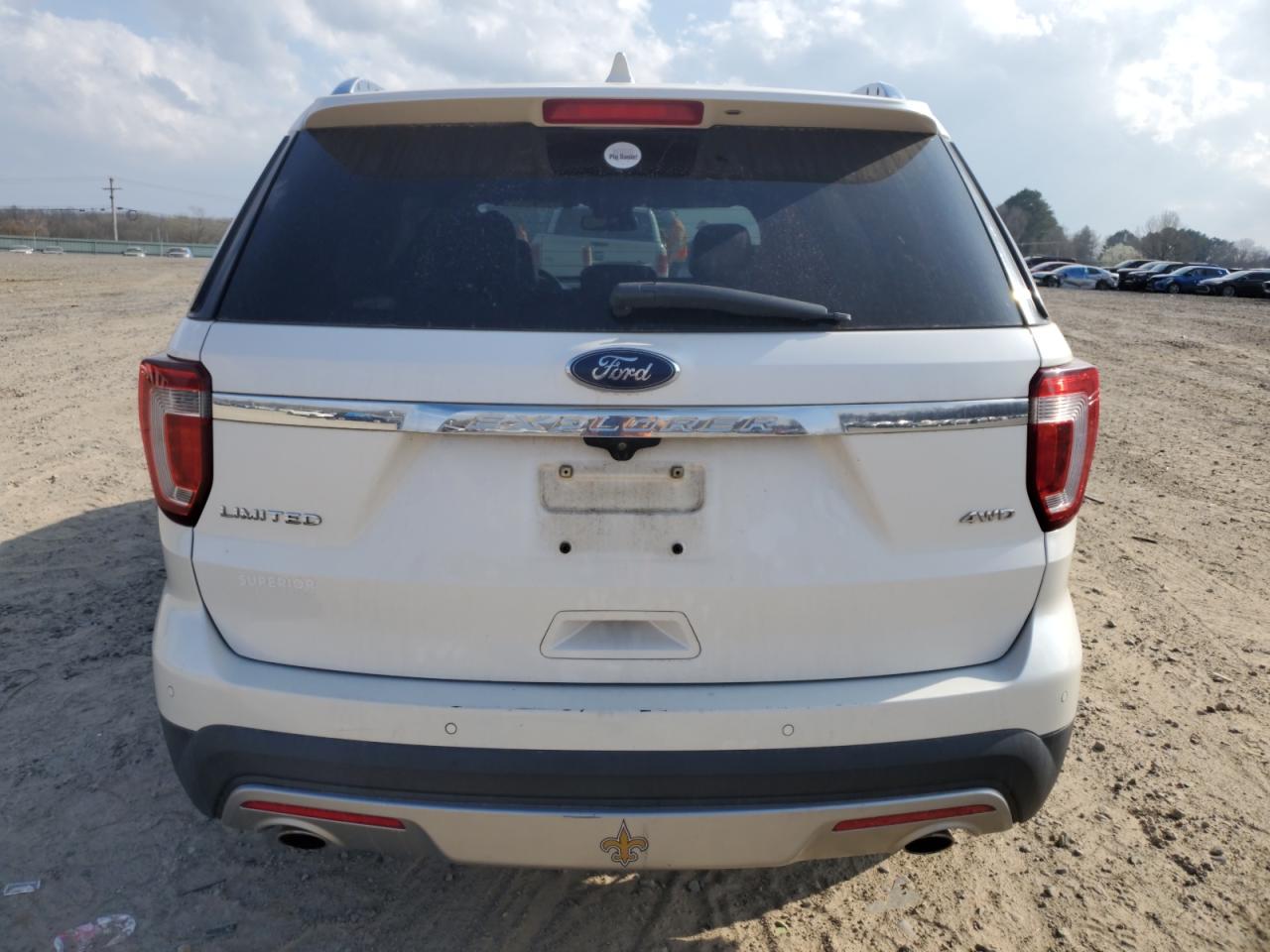 2017 Ford Explorer VIN 1FM5K8F80HGC38991 Copart auction photo, front end / minor dent/scratches damage thumbnail 6