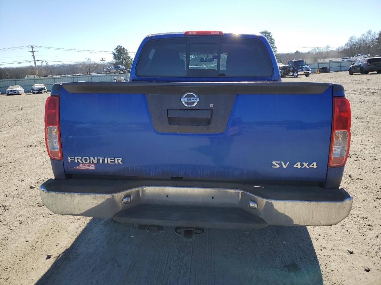2015 Nissan Navara (Frontier) VIN 1N6AD0EV9FN702307 Copart auction photo, front end / undercarriage damage thumbnail 6