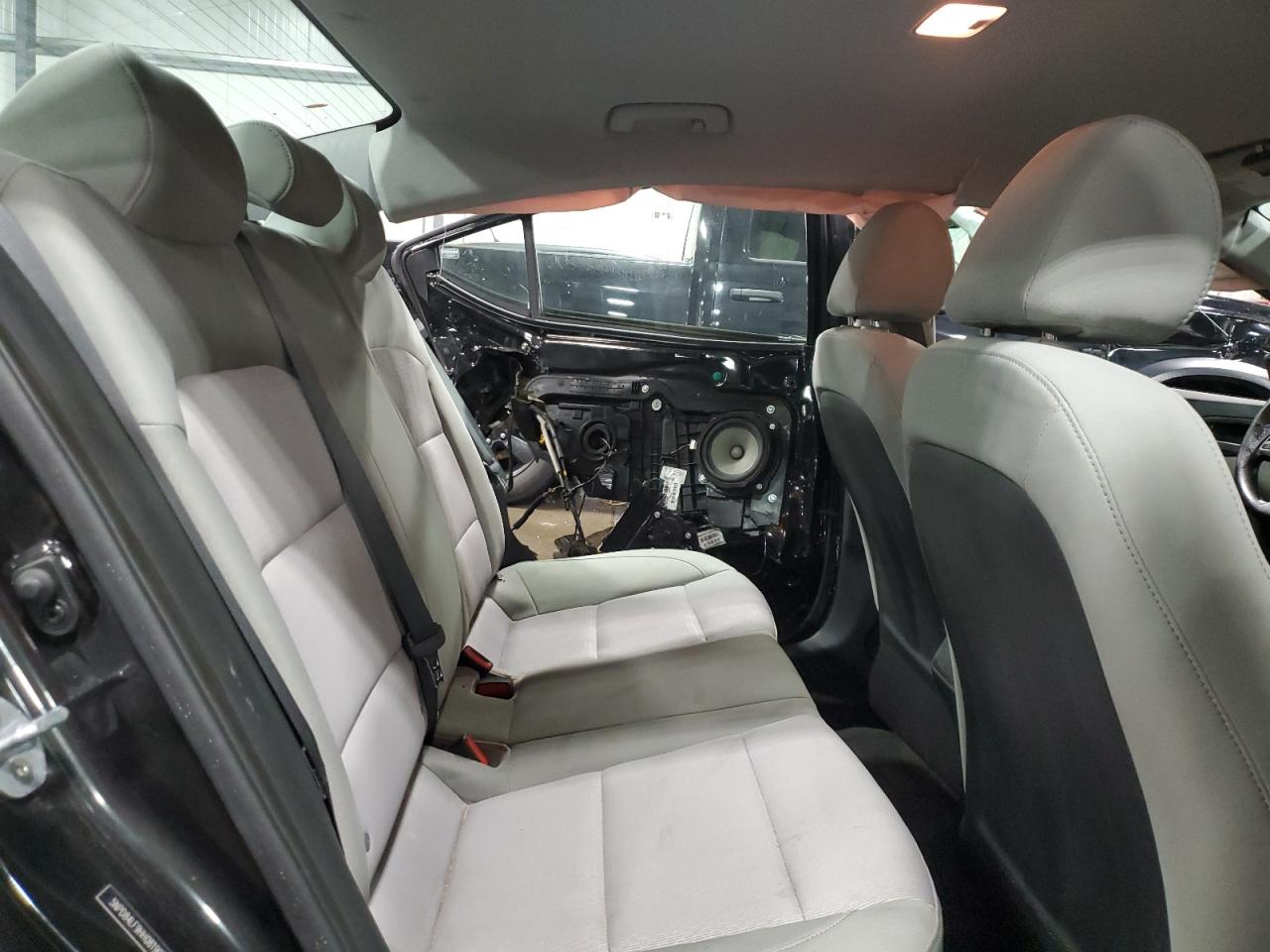 2017 Hyundai Elantra VIN 5NPD84LF9HH081905 Copart auction photo, side / hail damage thumbnail 10