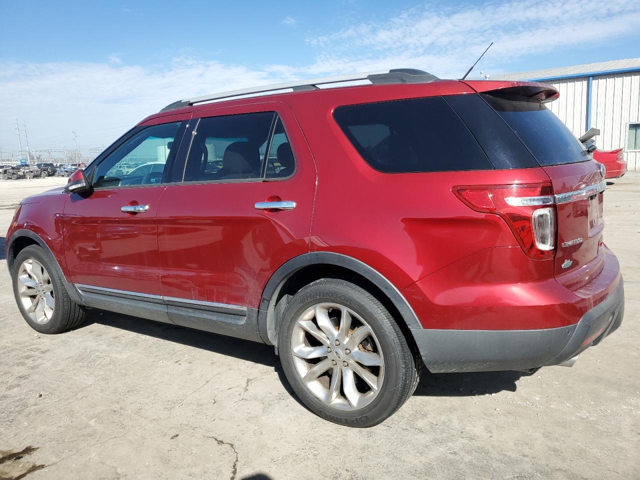 2014 Ford Explorer VIN 1FM5K8F87EGA63716 Copart auction photo, side damage thumbnail 2