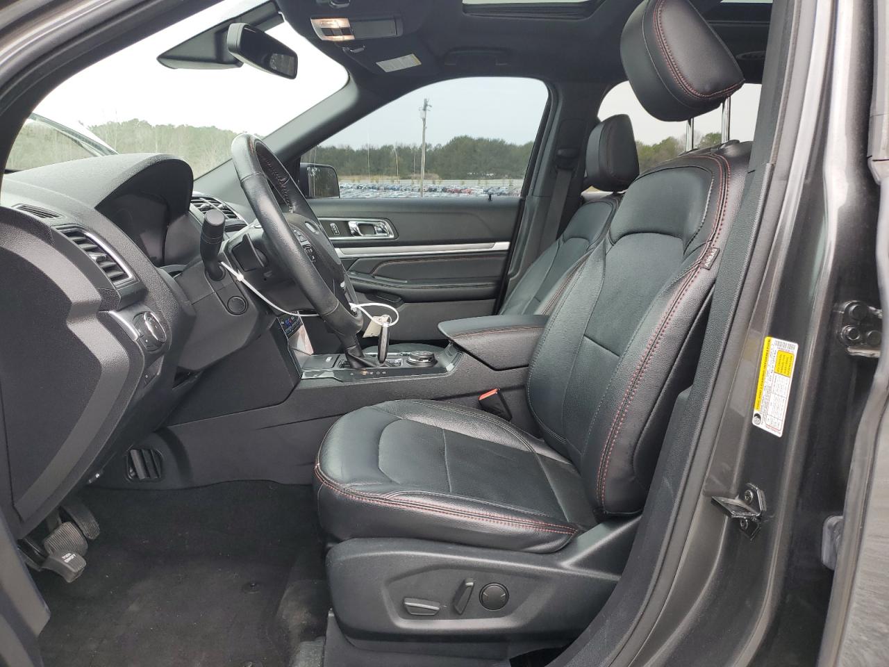 2019 Ford Explorer VIN 1FM5K8GT5KGB51792 Copart auction photo, rear end / minor dent/scratches damage thumbnail 7