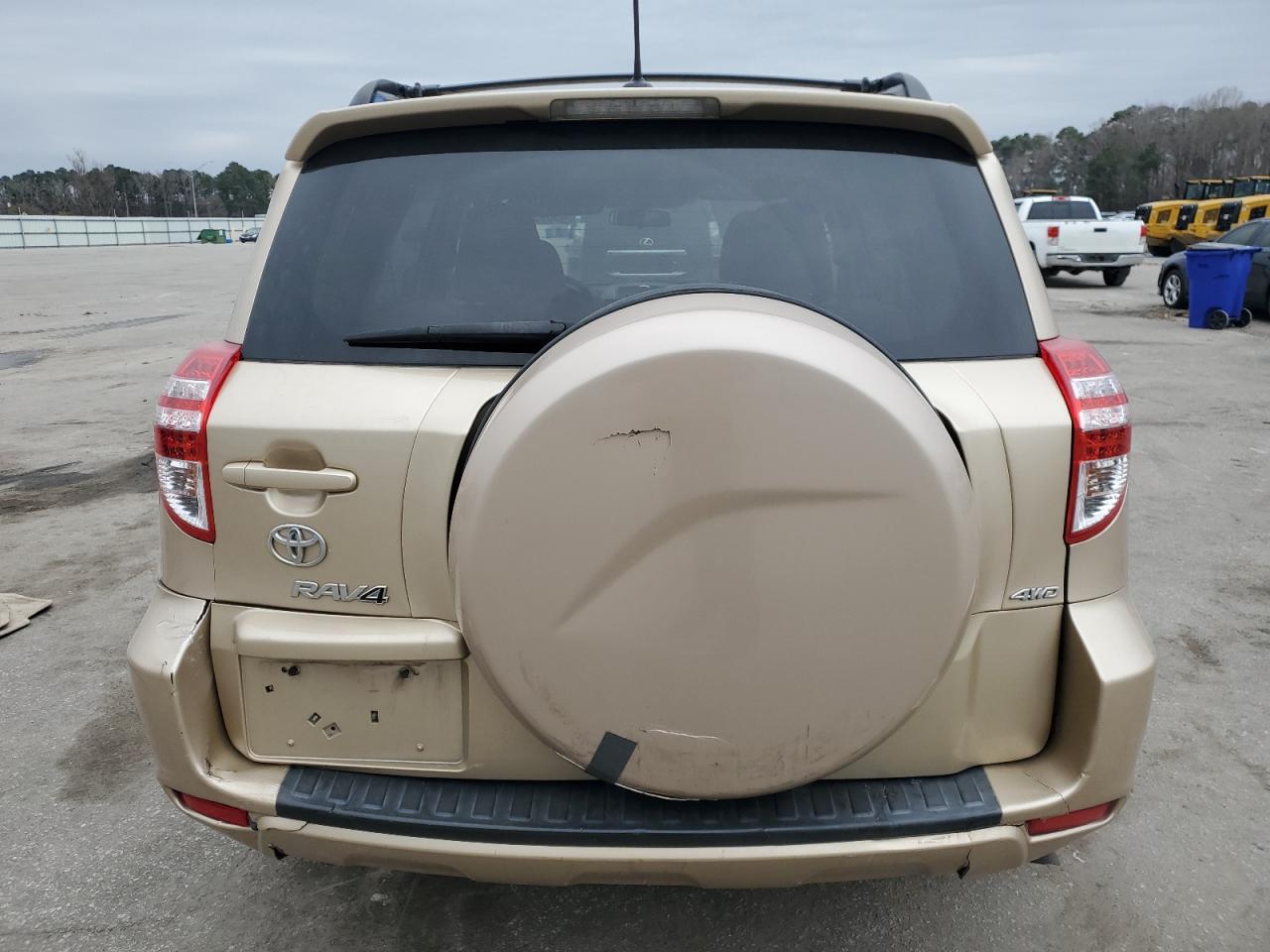 2012 Toyota RAV 4 VIN 2T3BK4DVXCW086613 Copart auction photo, front end damage thumbnail 6