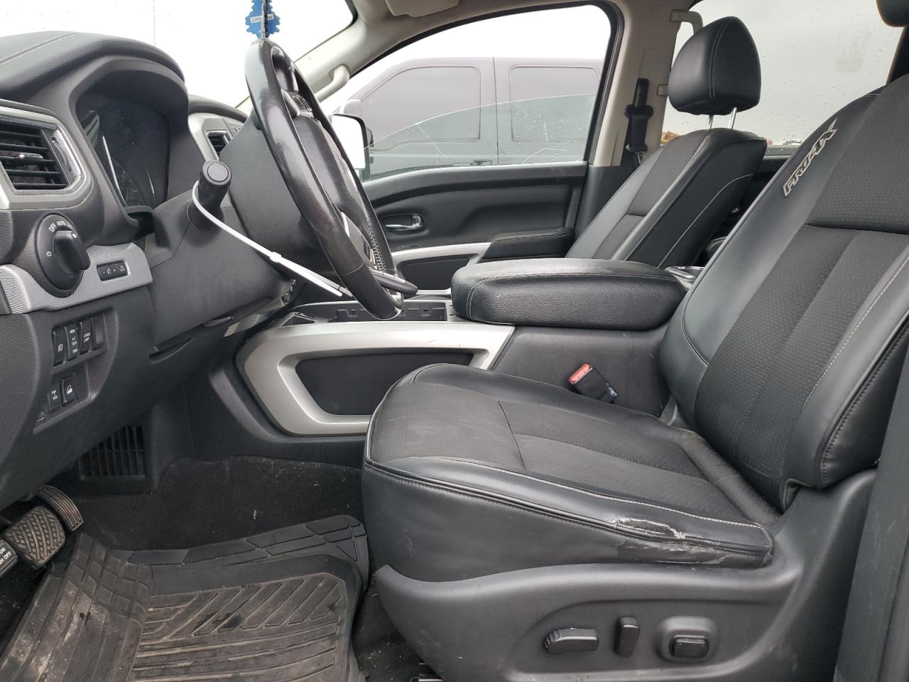 2018 Nissan Titan VIN 1N6AA1E58JN523036 Copart auction photo, front end / side damage thumbnail 7