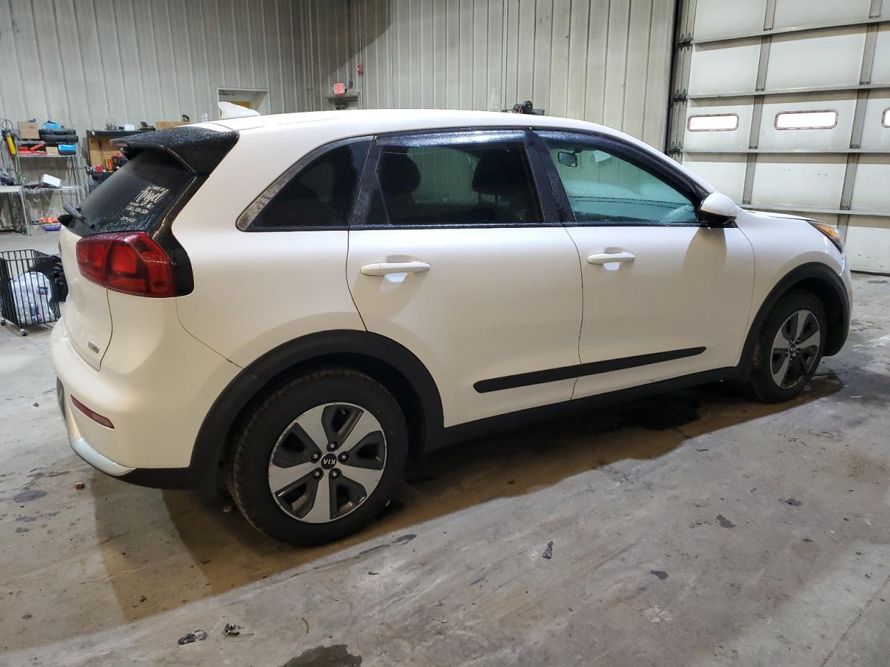 2017 KIA Niro VIN KNDCB3LC6H5041522 Copart auction photo, undercarriage / front end damage thumbnail 3