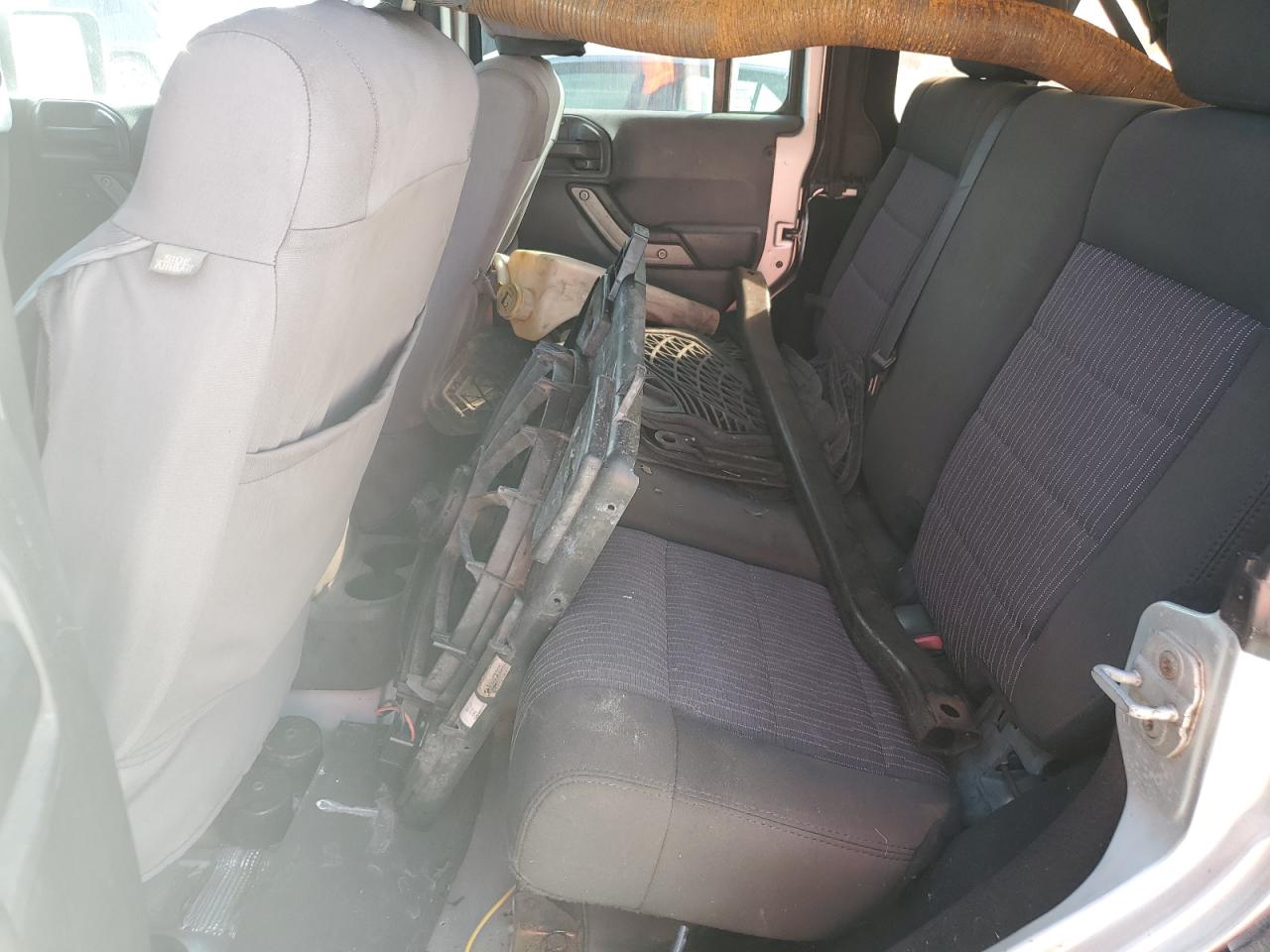 2011 Jeep Wrangler VIN 1J4HA3H10BL511797 Copart auction photo, water/flood damage thumbnail 11