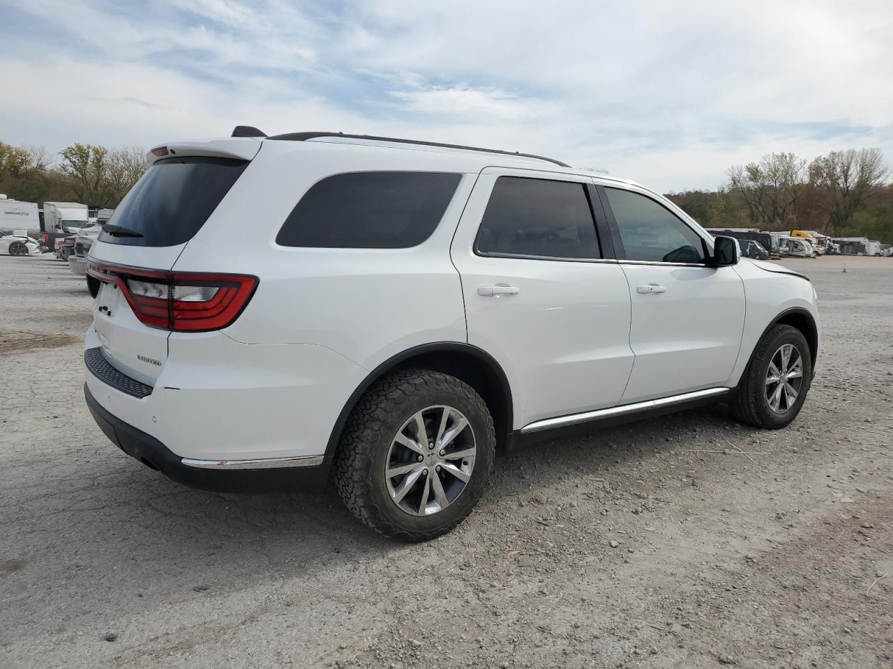 2016 Dodge Durango VIN 1C4RDJDGXGC387299 Copart auction photo, front end / minor dent/scratches damage thumbnail 3