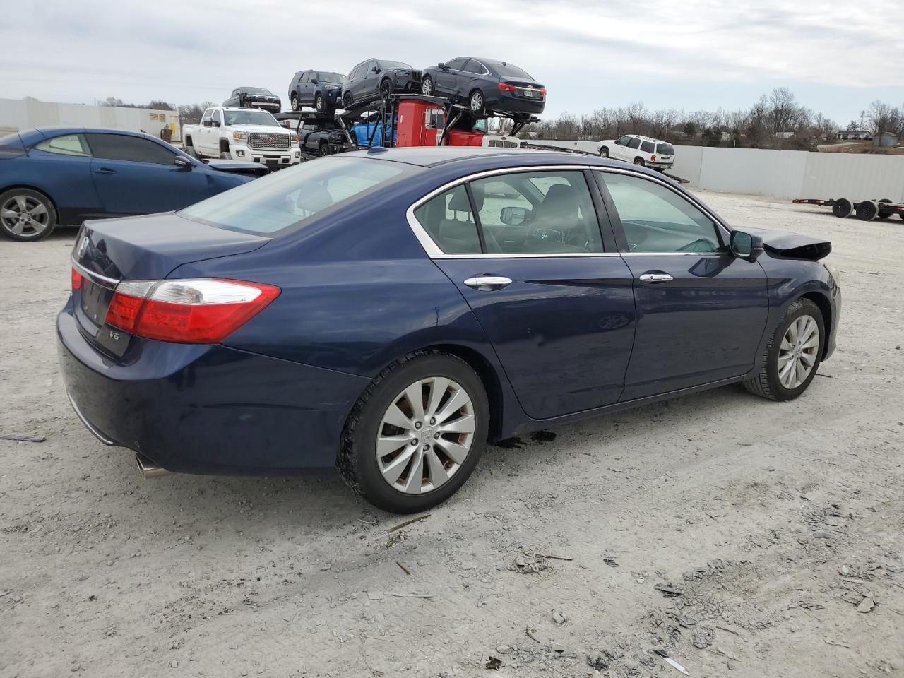 2013 Honda Accord VIN 1HGCR3F87DA041745 Copart auction photo, front end damage thumbnail 3